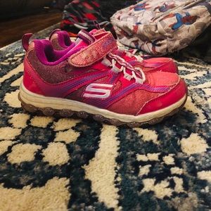 Girls size 11c sketchers
